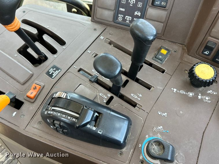 image for item EK4725 2003 John Deere  6320 MFWD tractor