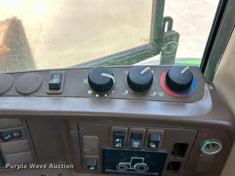 image for item EK4725 2003 John Deere  6320 MFWD tractor