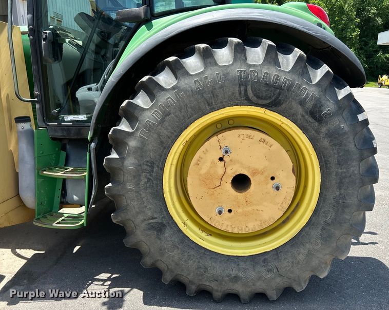 image for item EK4725 2003 John Deere  6320 MFWD tractor