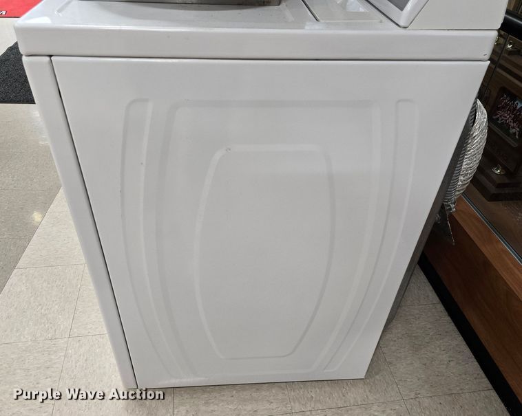 image for item EK6019 Whirlpool washer and dryer