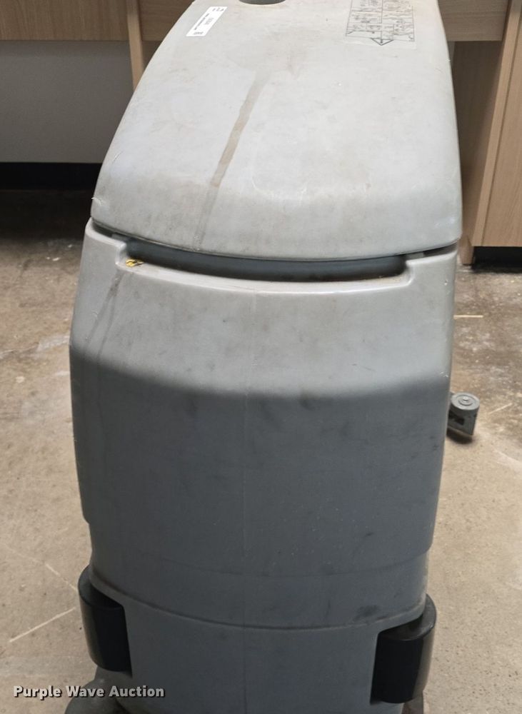 image for item EK6045 Janitorial equipment 