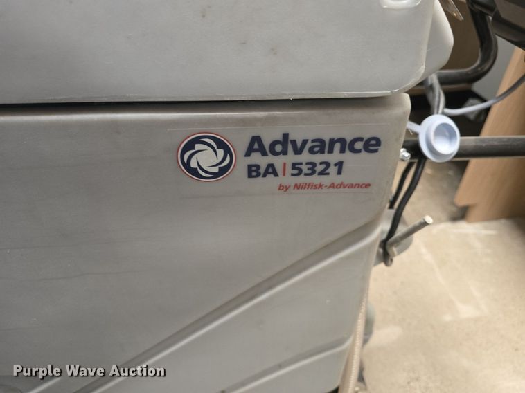 image for item EK6045 Janitorial equipment 