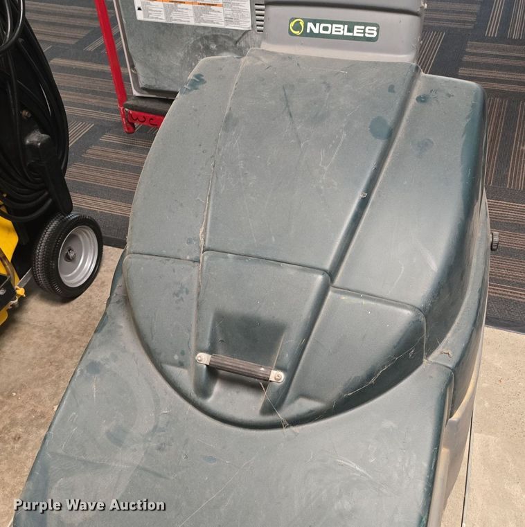 image for item EK6045 Janitorial equipment 