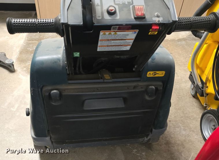 image for item EK6045 Janitorial equipment 