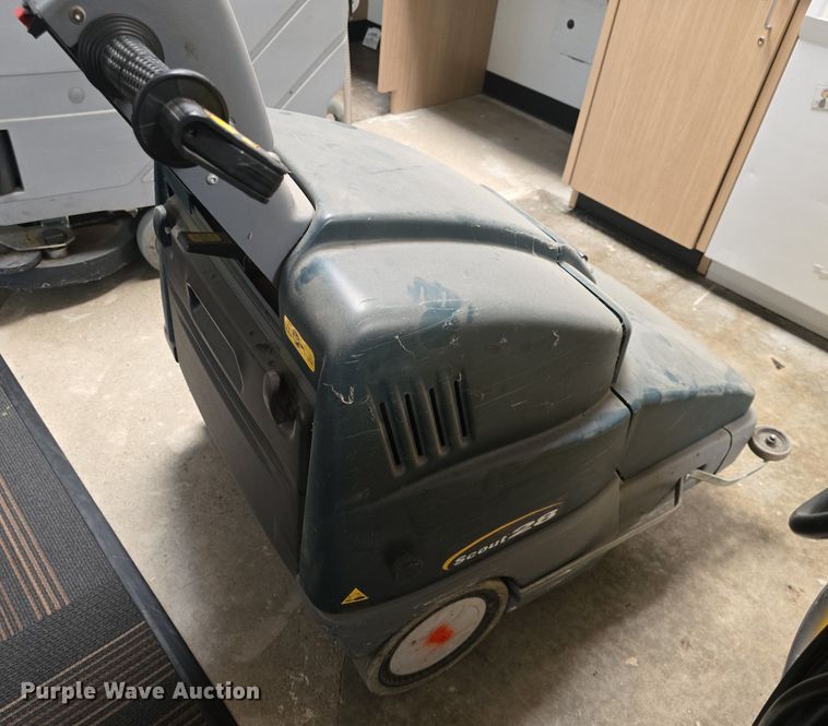 image for item EK6045 Janitorial equipment 