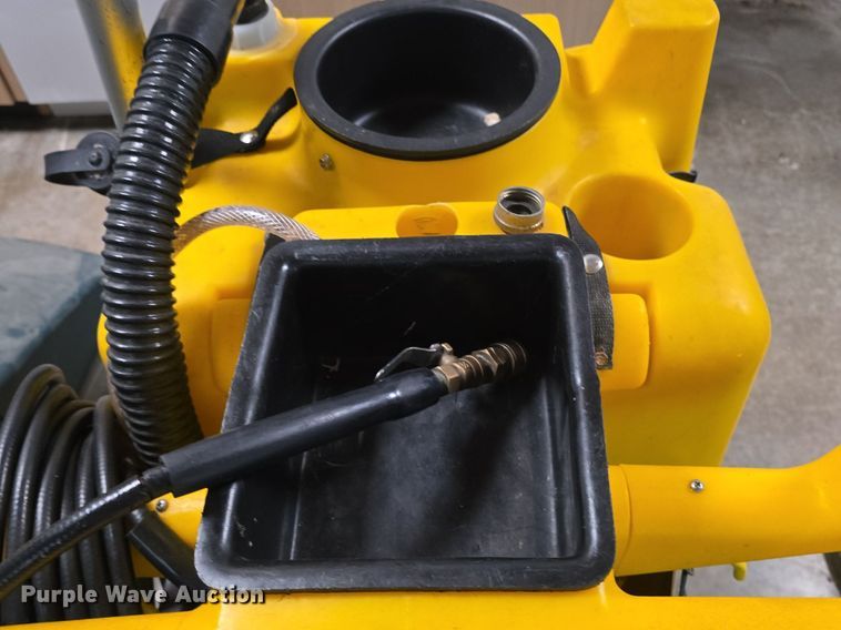 image for item EK6045 Janitorial equipment 