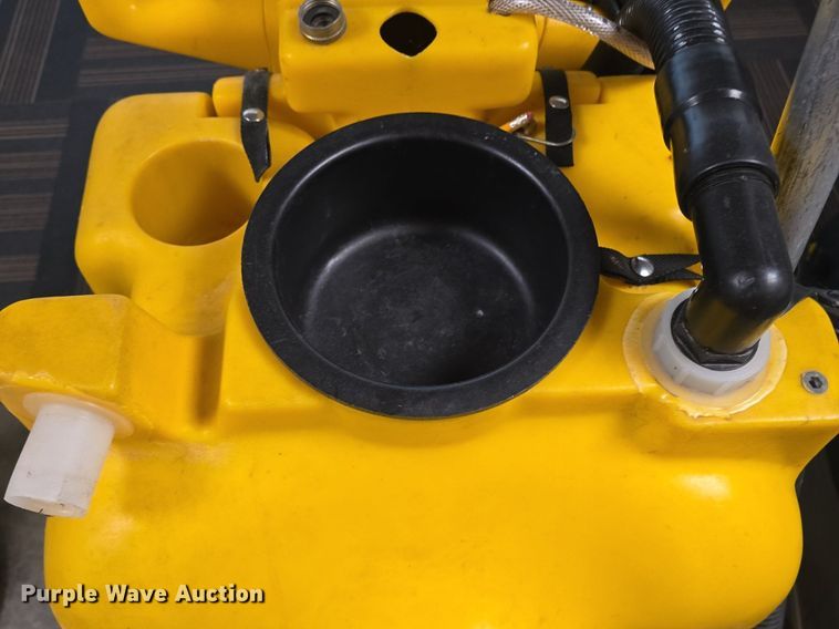 image for item EK6045 Janitorial equipment 