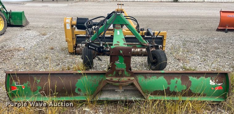 image for item EK8538 John Deere  blade