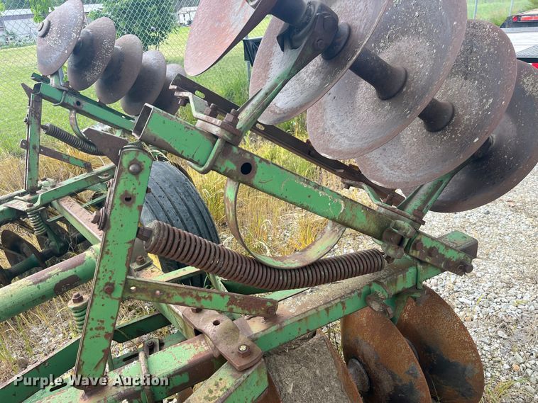 image for item EK8539 John Deere EHIB2 tandem disk