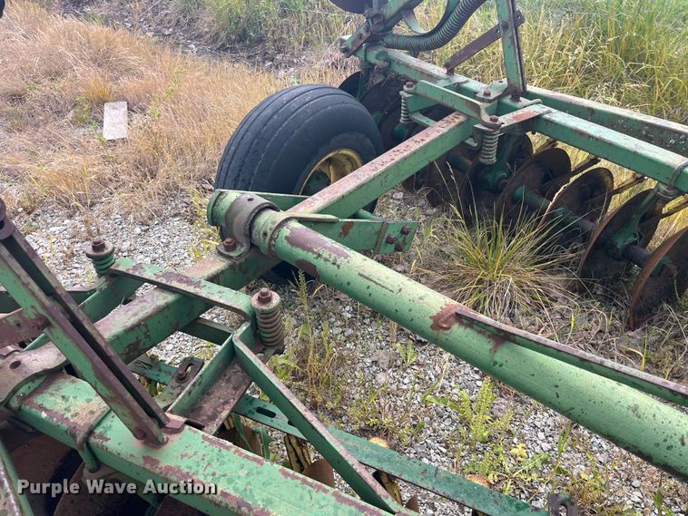 image for item EK8539 John Deere EHIB2 tandem disk