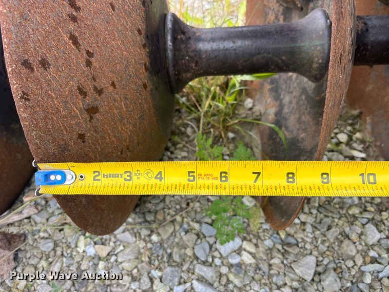 image for item EK8539 John Deere EHIB2 tandem disk