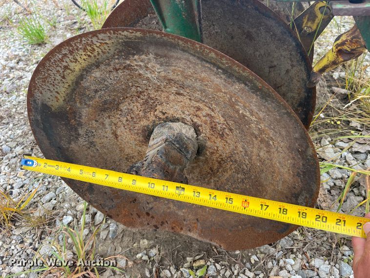 image for item EK8539 John Deere EHIB2 tandem disk