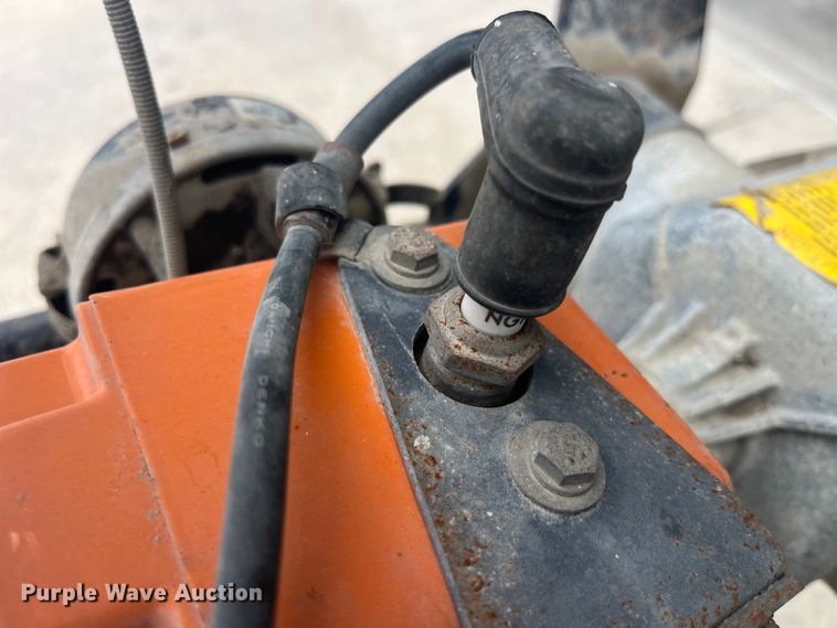 image for item EK8574 Mikasa Sangyo MT-60H plate compactor