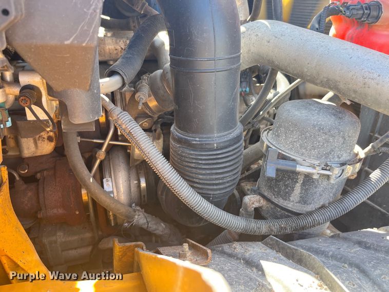 image for item EK8592 2012 International  7500 dump truck