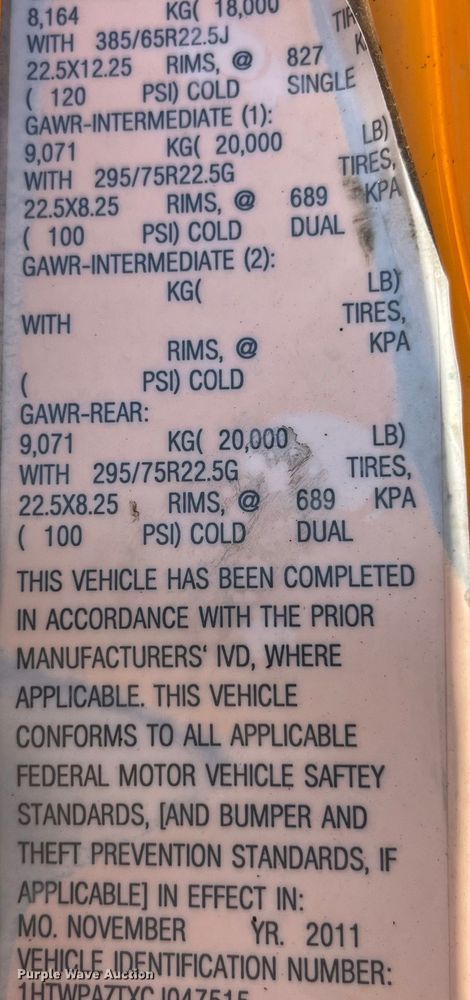 image for item EK8592 2012 International  7500 dump truck