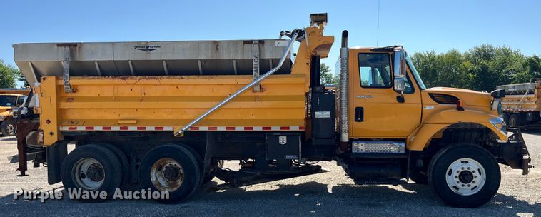 image for item EK8593 2010 International  7500 dump truck