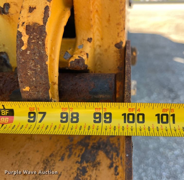 image for item EK8593 2010 International  7500 dump truck