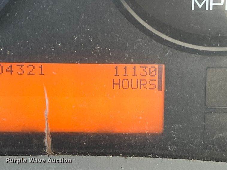 image for item EK8593 2010 International  7500 dump truck