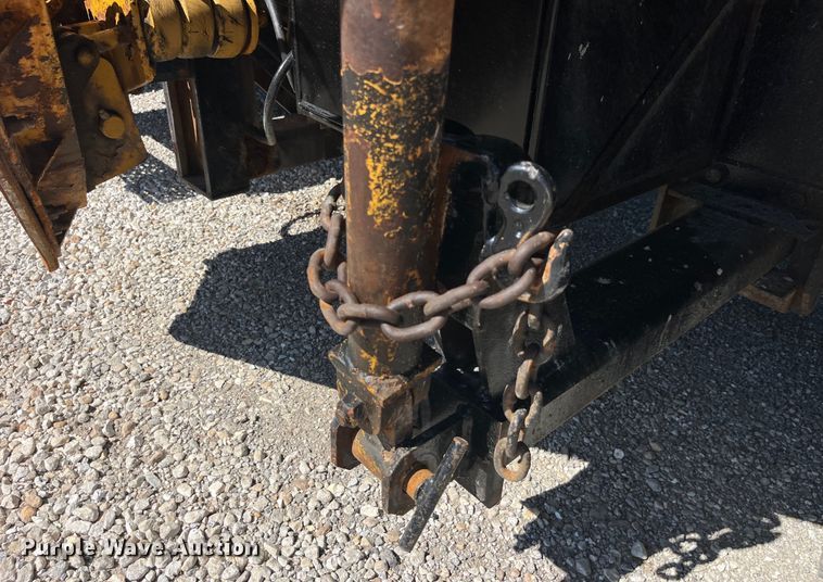 image for item EK8594 2006 International  7400 dump truck