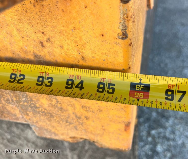 image for item EK8594 2006 International  7400 dump truck