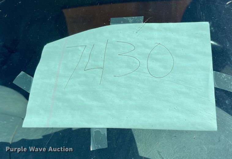 image for item EK8594 2006 International  7400 dump truck