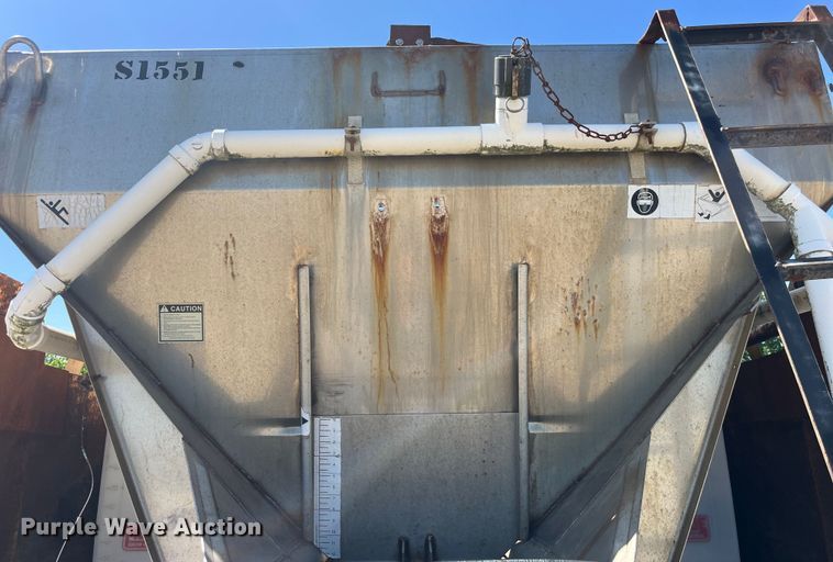 image for item EK8596 2006 International  7500 dump truck