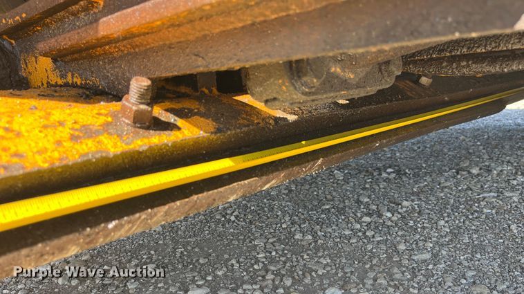 image for item EK8596 2006 International  7500 dump truck