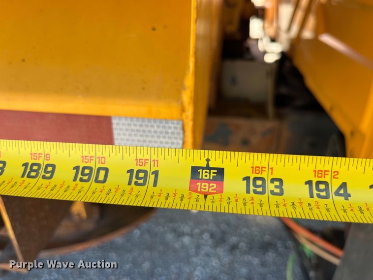 image for item EK8596 2006 International  7500 dump truck