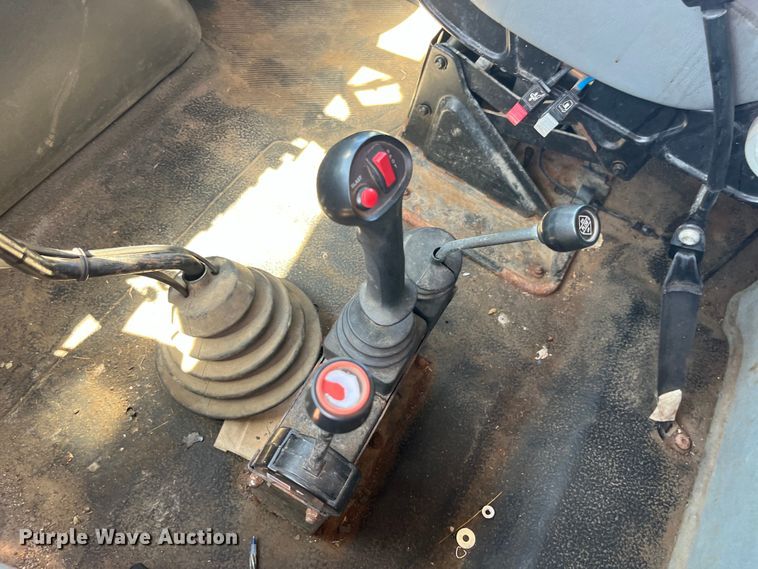 image for item EK8596 2006 International  7500 dump truck