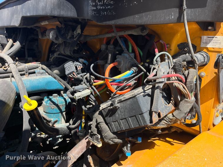 image for item EK8596 2006 International  7500 dump truck