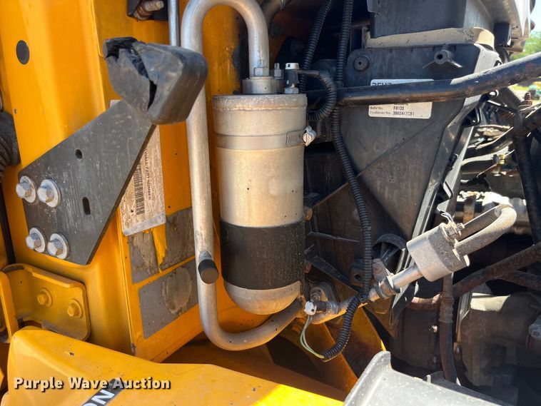 image for item EK8596 2006 International  7500 dump truck