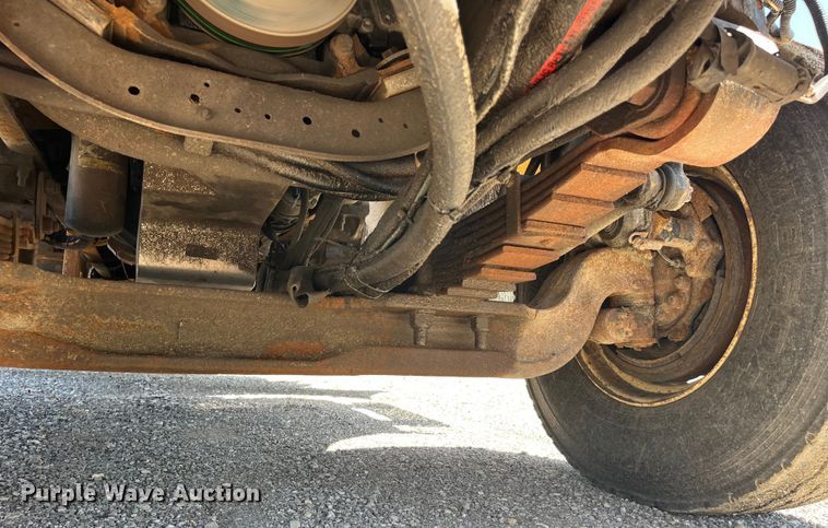 image for item EK8596 2006 International  7500 dump truck