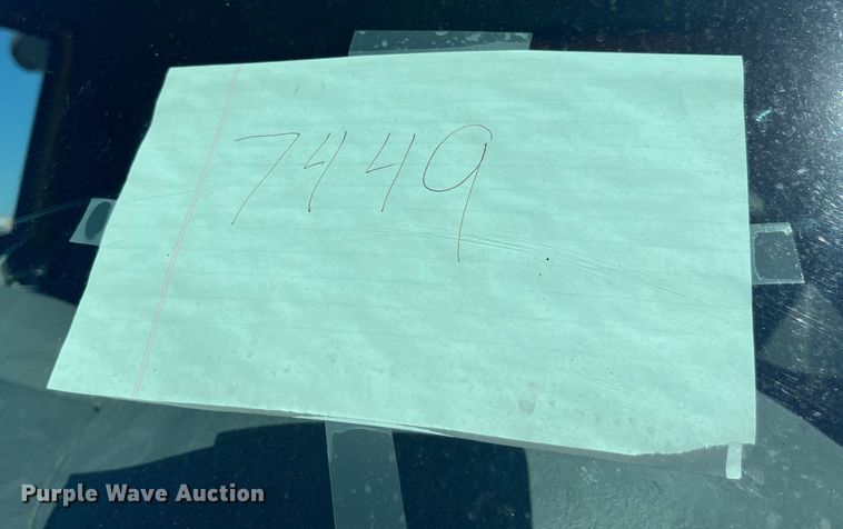 image for item EK8596 2006 International  7500 dump truck