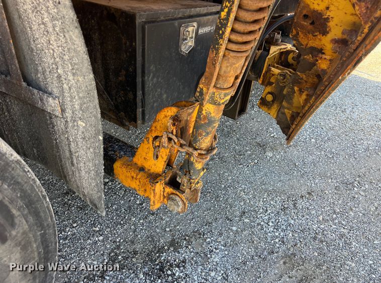 image for item EK8597 2006 International  7400 dump truck