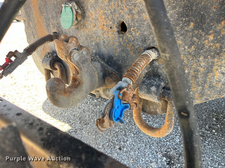 image for item EK8597 2006 International  7400 dump truck