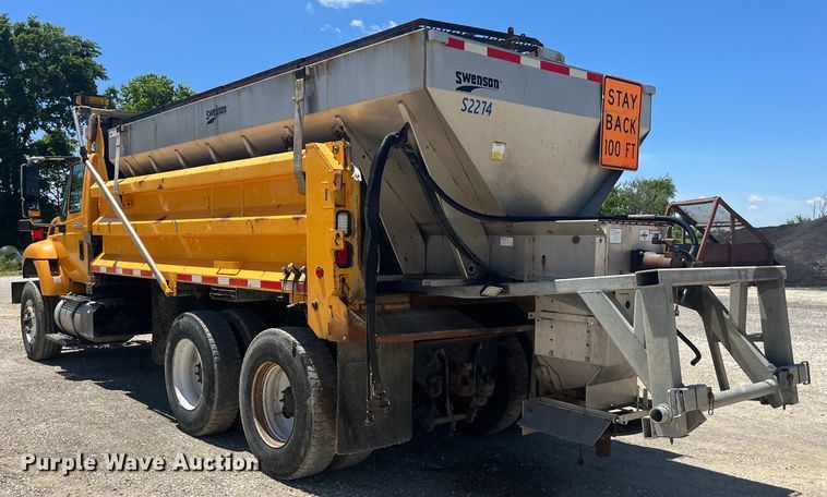 image for item EK8599 2011 International  7500 dump truck