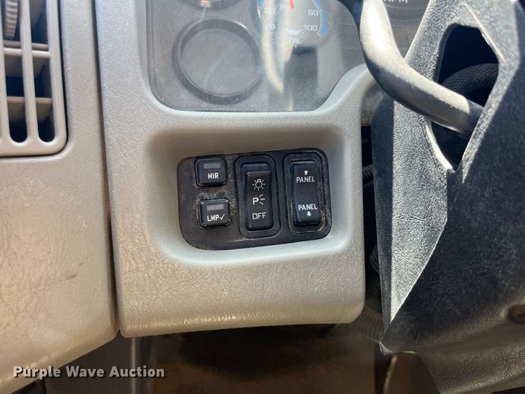 image for item EK8599 2011 International  7500 dump truck