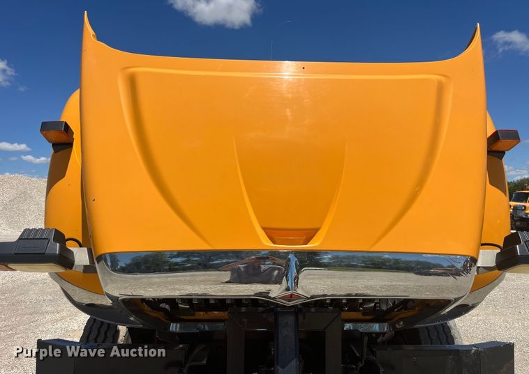 image for item EK8599 2011 International  7500 dump truck