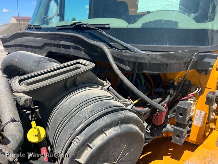 image for item EK8599 2011 International  7500 dump truck