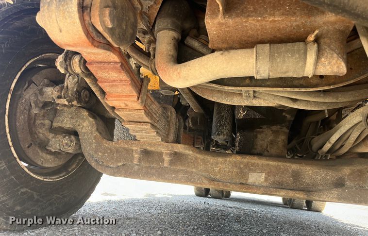 image for item EK8599 2011 International  7500 dump truck