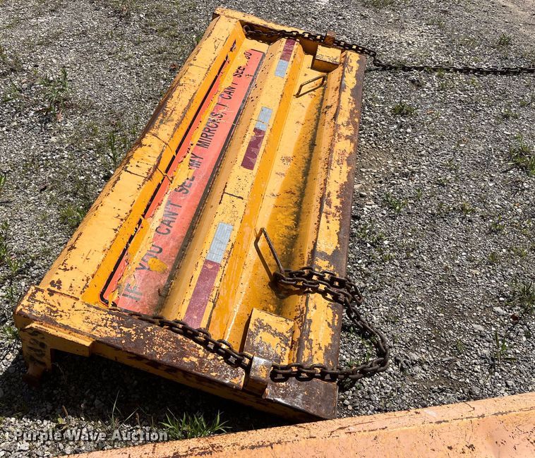 image for item EK8600 2006 International  7400 dump truck