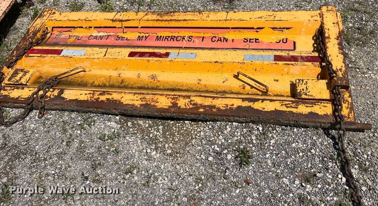 image for item EK8600 2006 International  7400 dump truck