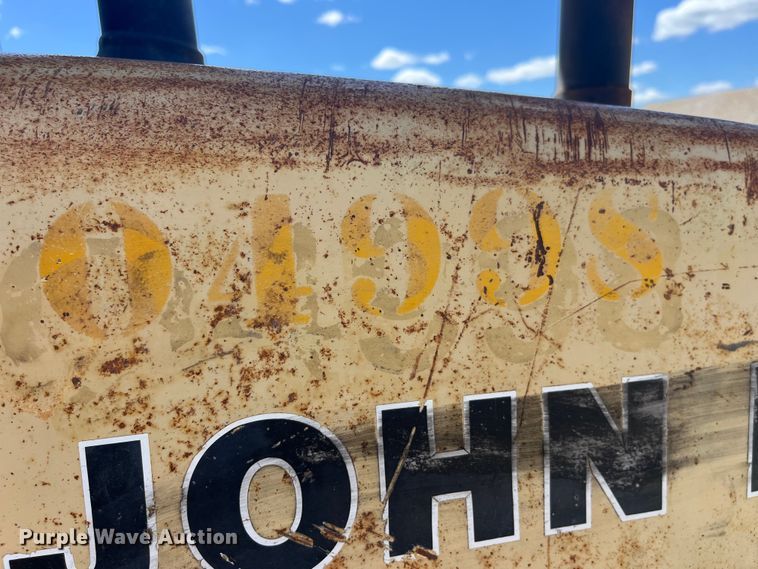 image for item EK8604 1987 John Deere 482C forklift