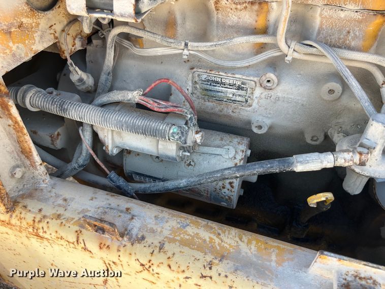 image for item EK8604 1987 John Deere 482C forklift