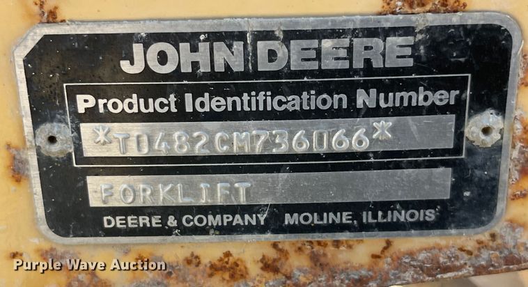 image for item EK8604 1987 John Deere 482C forklift
