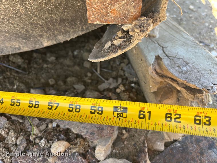 image for item EK8605 Skid steer sweeper