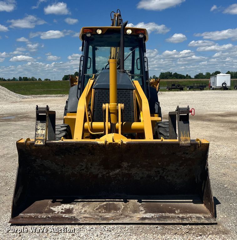 image for item EK8608 2003 John Deere 410G backhoe