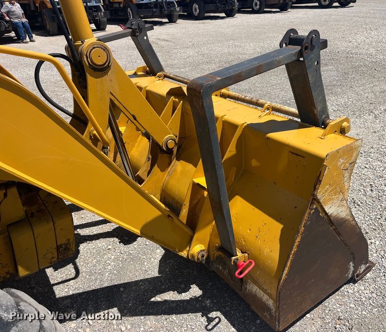 image for item EK8608 2003 John Deere 410G backhoe