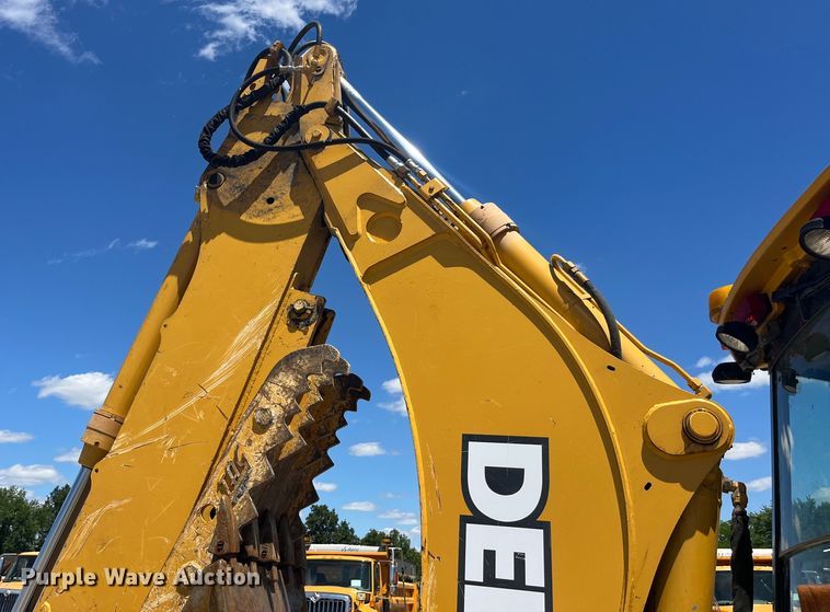 image for item EK8608 2003 John Deere 410G backhoe