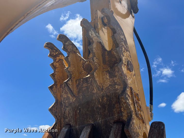 image for item EK8608 2003 John Deere 410G backhoe